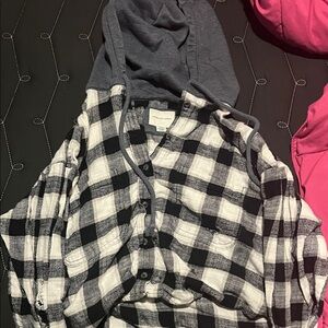 American Eagle by Payless Black and White Plaid Hoodie